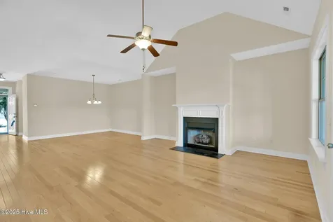 4178 Cambridge Cove Circle SE Southport NC 28461