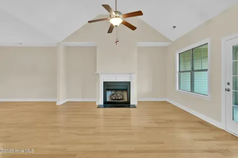 4178 Cambridge Cove Circle SE Southport NC 28461