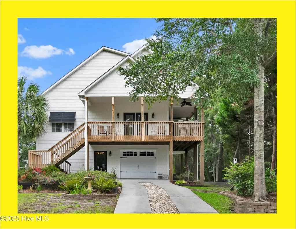104 SW 30th Street Oak Island NC 28465