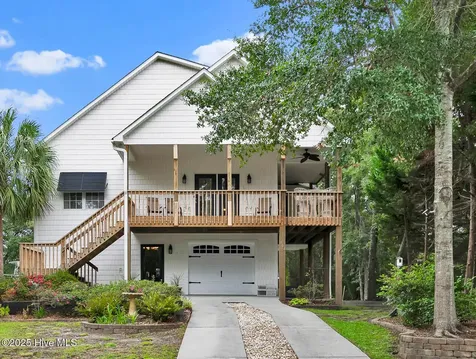 104 SW 30th Street Oak Island NC 28465