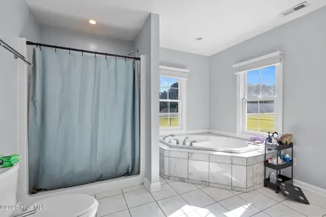 477 Harkers Island Road Beaufort NC 28516