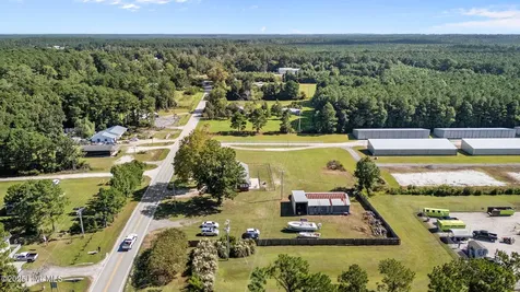 477 Harkers Island Road Beaufort NC 28516
