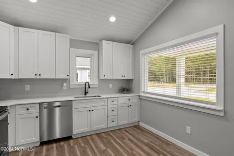 177 Long Pond Loop Swansboro NC 28584
