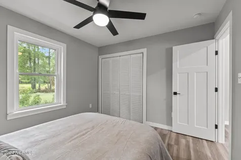 177 Long Pond Loop Swansboro NC 28584