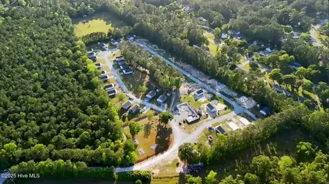 177 Long Pond Loop Swansboro NC 28584