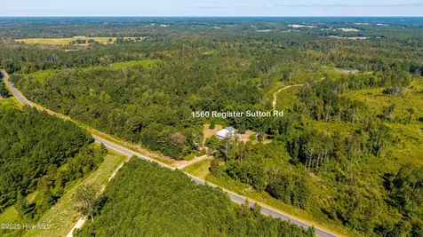 1560 Register Sutton Road Rose Hill NC 28458