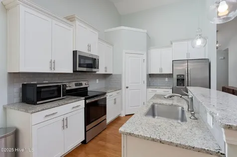 176 Collins Way Hampstead NC 28443