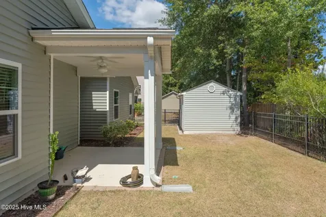 176 Collins Way Hampstead NC 28443