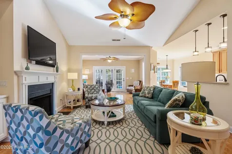 2702 Shady Pine Circle Southport NC 28461