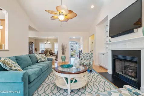 2702 Shady Pine Circle Southport NC 28461