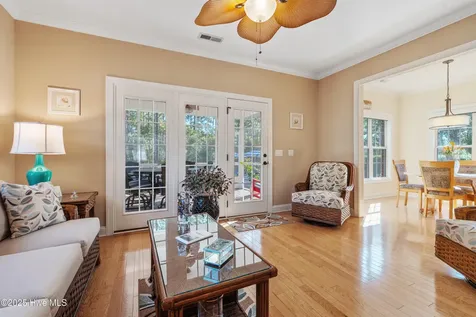 2702 Shady Pine Circle Southport NC 28461
