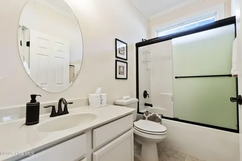 2702 Shady Pine Circle Southport NC 28461