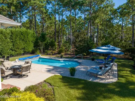2702 Shady Pine Circle Southport NC 28461