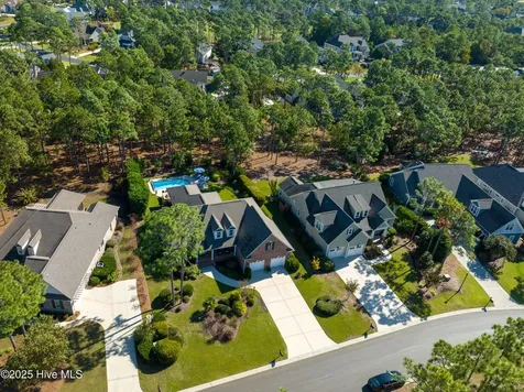 2702 Shady Pine Circle Southport NC 28461