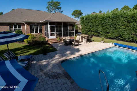 2702 Shady Pine Circle Southport NC 28461