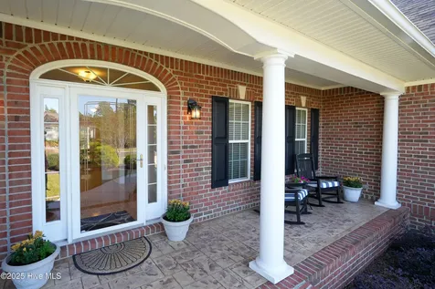 2702 Shady Pine Circle Southport NC 28461