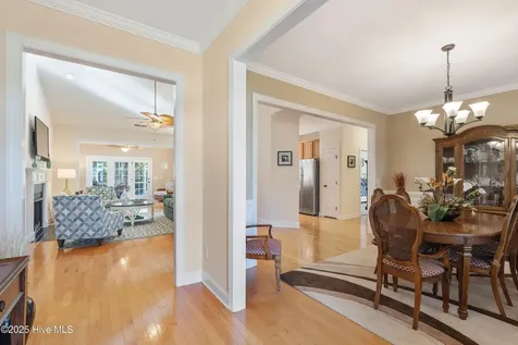 2702 Shady Pine Circle Southport NC 28461