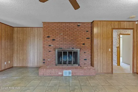 241 Hight Road Aberdeen NC 28315