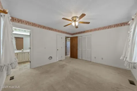 241 Hight Road Aberdeen NC 28315