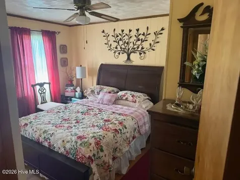 106 White Oak Road Eure NC 27935