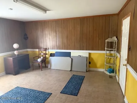 106 White Oak Road Eure NC 27935