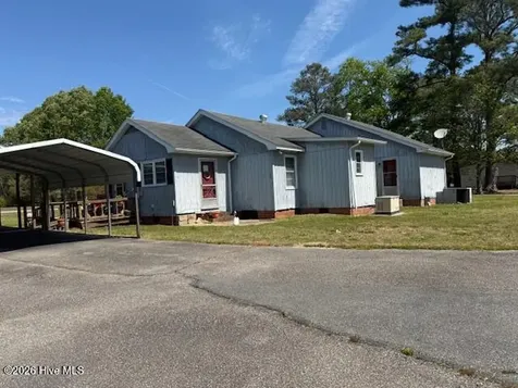 106 White Oak Road Eure NC 27935