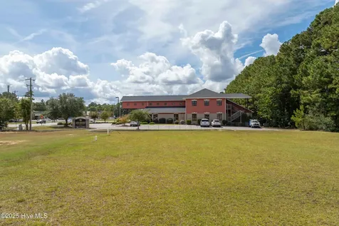 3585 Henderson Drive Jacksonville NC 28546