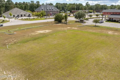 3585 Henderson Drive Jacksonville NC 28546