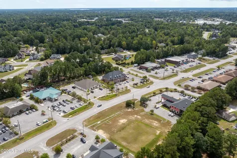 3585 Henderson Drive Jacksonville NC 28546