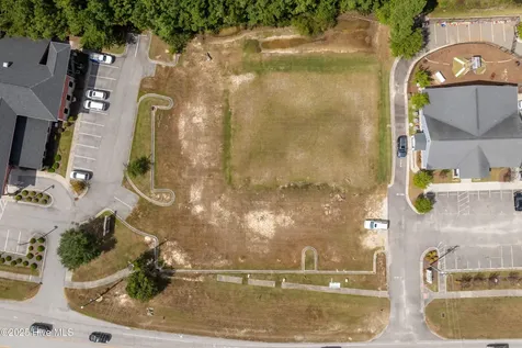 3585 Henderson Drive Jacksonville NC 28546