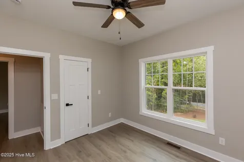 104 Shropshire Lane West End NC 27376