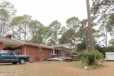 303 Dogwood Lane Hamlet NC 28345