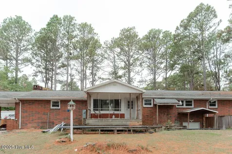 303 Dogwood Lane Hamlet NC 28345