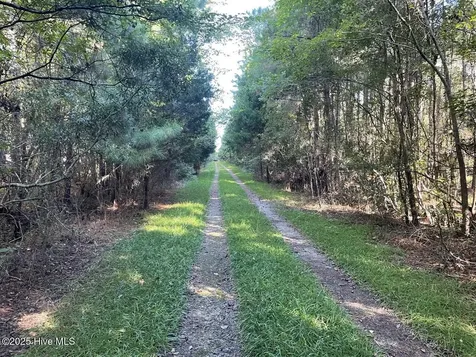 400 4 H Road Beaufort NC 28516