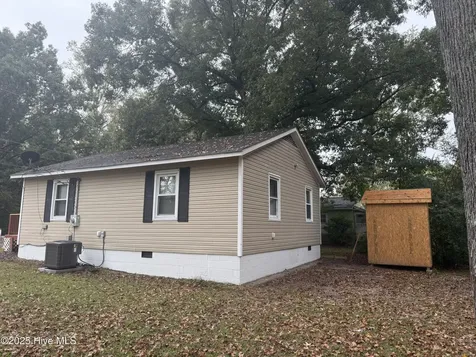 218 Warren Avenue Bunn NC 27508