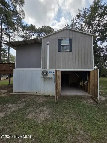 708 Albert Beatty Lane Harrells NC 28444