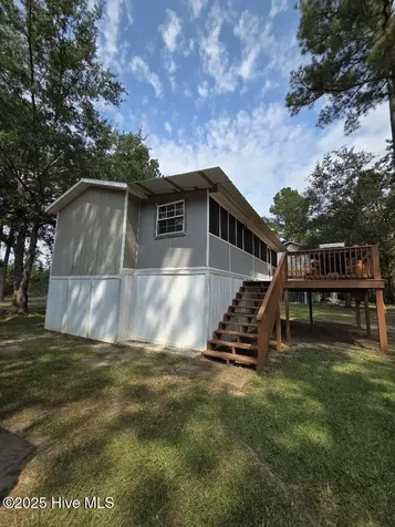 708 Albert Beatty Lane Harrells NC 28444