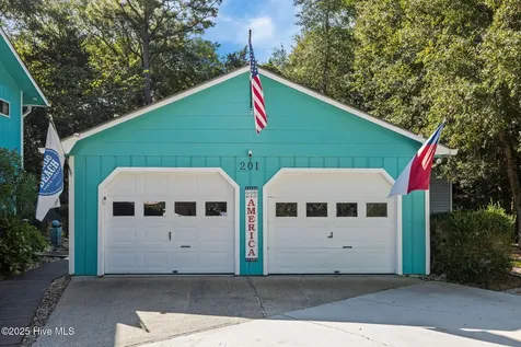 201 Hoop Pole Creek Drive Atlantic Beach NC 28512