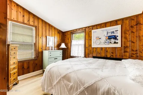 140 NW 9th Street Oak Island NC 28465