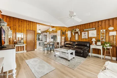 140 NW 9th Street Oak Island NC 28465