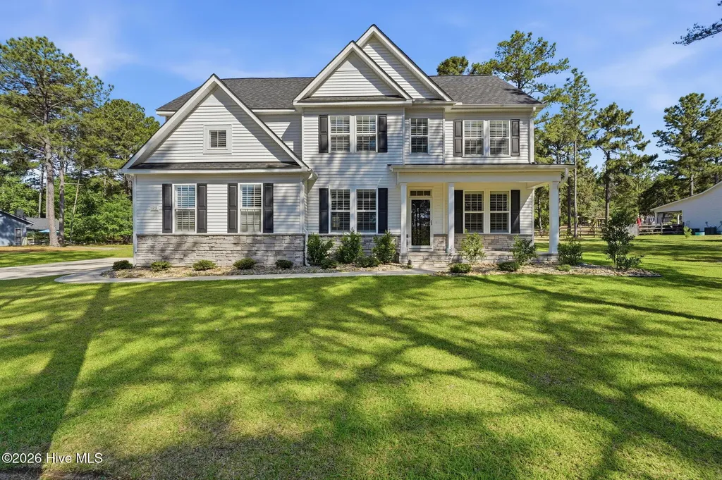 123 Winsford Circle West End NC 27376