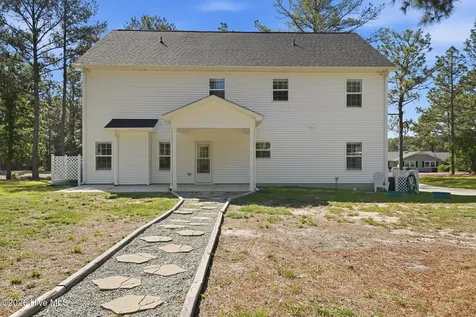 123 Winsford Circle West End NC 27376