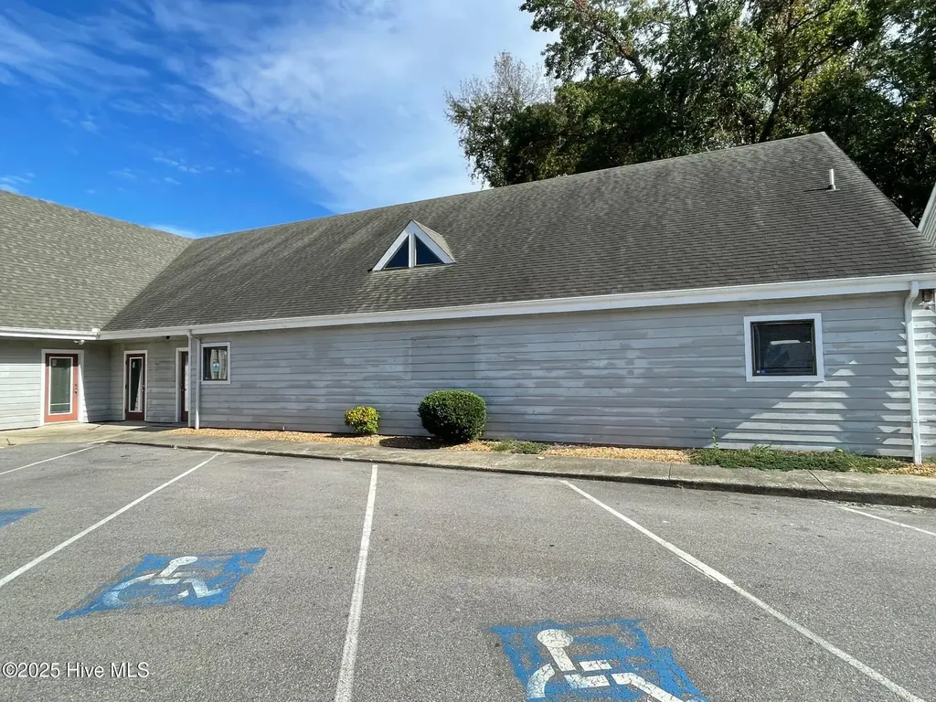 1141 N Road Street Elizabeth City NC 27909