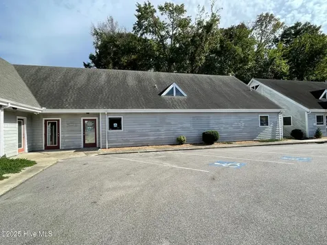 1141 N Road Street Elizabeth City NC 27909