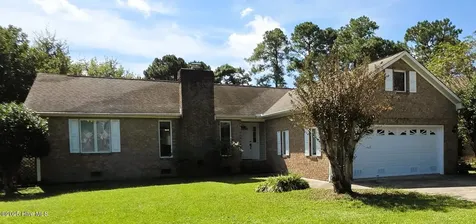 812 Pelican Drive New Bern NC 28560
