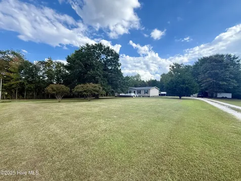 2747 Terrapin Track Road Washington NC 27889