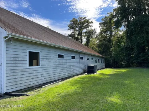 1141 N Road Street Elizabeth City NC 27909