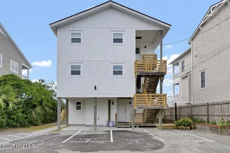 9 W Atlanta Street Wrightsville Beach NC 28480