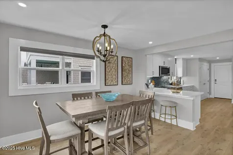 9 W Atlanta Street Wrightsville Beach NC 28480