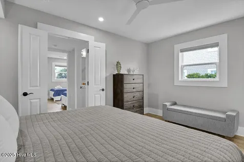 9 W Atlanta Street Wrightsville Beach NC 28480